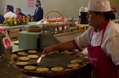 La operadora de restaurantes invertirá 350 millones de pesos en la remodelación de imagen de la cadena de comida mexicana. Foto: Cuartoscuro