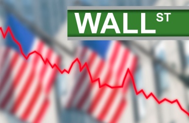 Wall Street cerró con una fuerte caída, ya que los inversores se deshicieron de acciones de grandes empresas tecnológicas y de otros valores de crecimiento ante un alza de los rendimientos de los bonos del Tesoro. Foto: iStock 