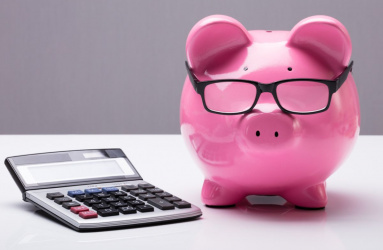 ¿Cuánto de impuestos te quita el SAT si recibes caja o fondo de ahorro este 2023? Foto: iStock.