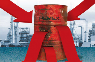 Barril del petróleo con orificios del que salen flechas rojas y al fondo instalaciones de Pemex.