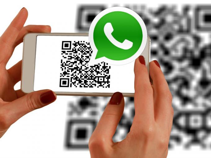 Los peligros de escanear códigos QR en WhatsApp
