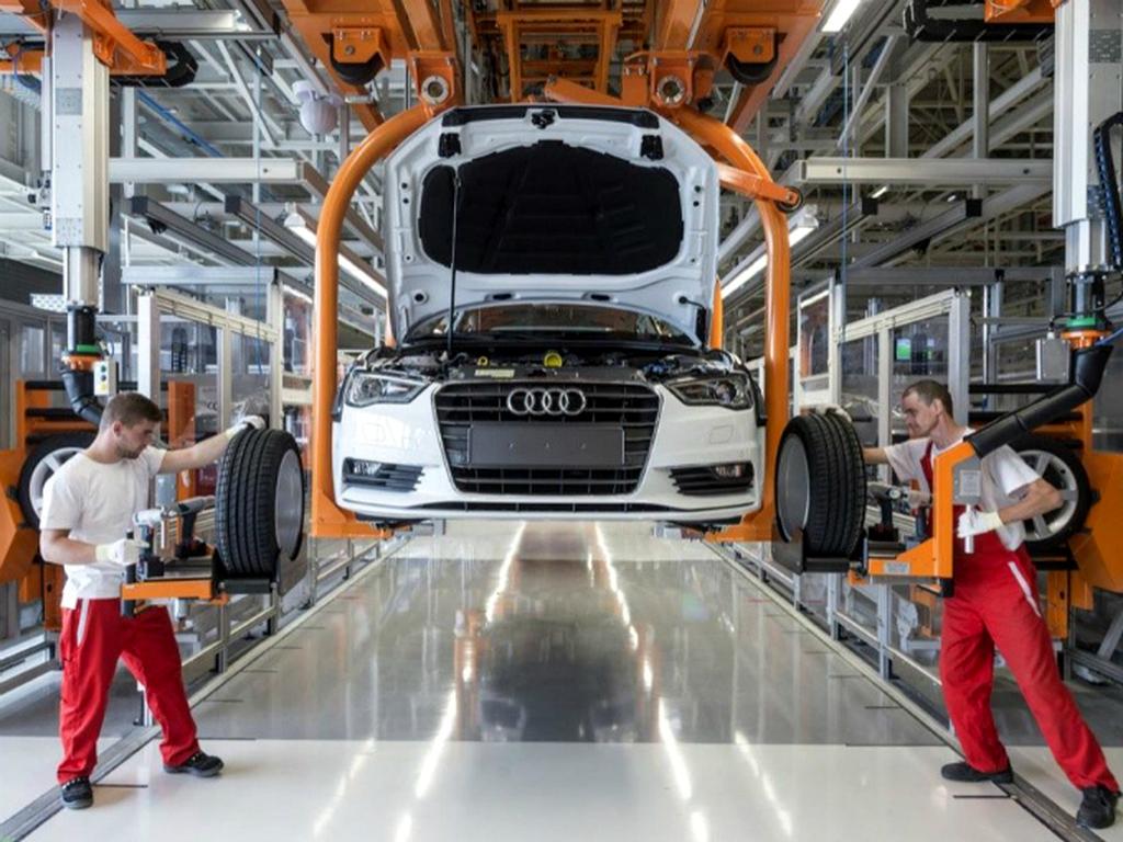 De acuerdo a Audi en México, inicio la fase de contratación de empleos que contabiliza un total de 900 puestos; 700 enfocados en el área de producción y 200 para ingenieros y administradores. Foto: Audi