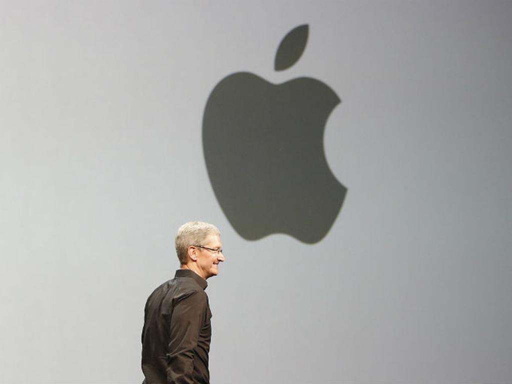 Las acciones de Apple caían 4% en operaciones posteriores al cierre. Foto: Reuters