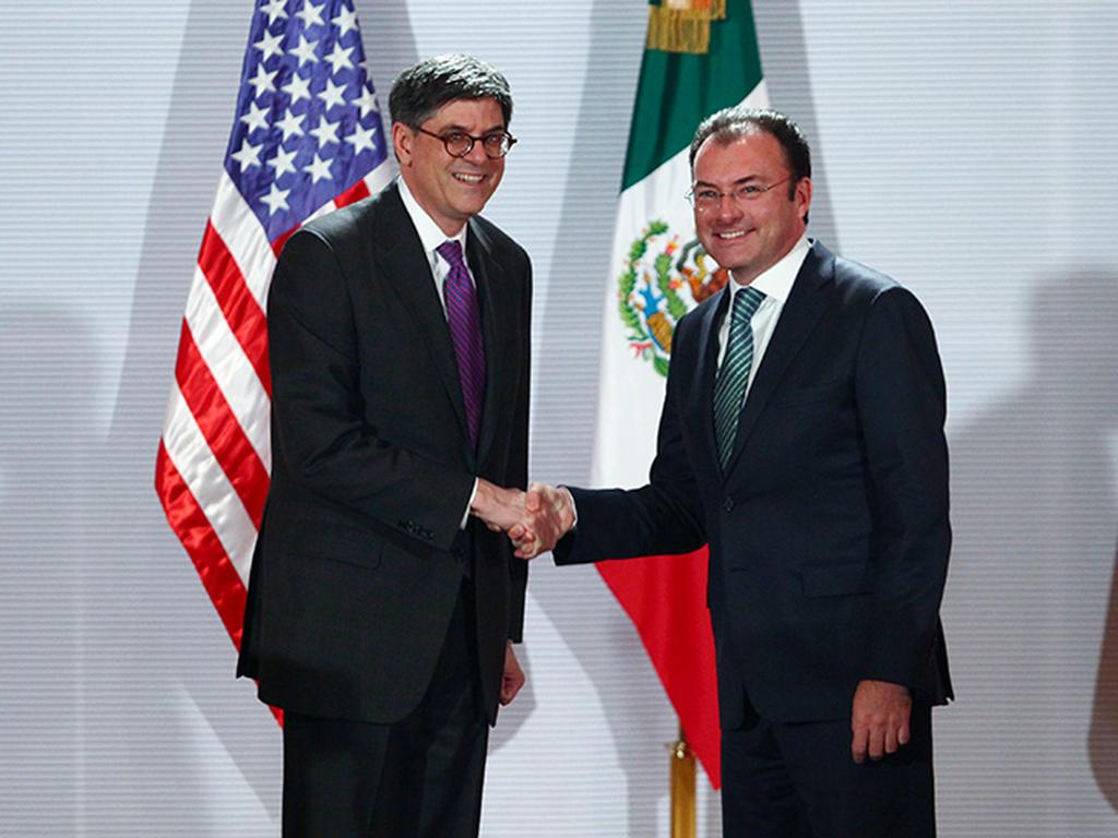 El titular de la SHCP explicó que entre los temas que se habían tratado destacaba la próxima reunión de gobernadores del Banco Interamericano de Desarrollo. Foto: Reuters