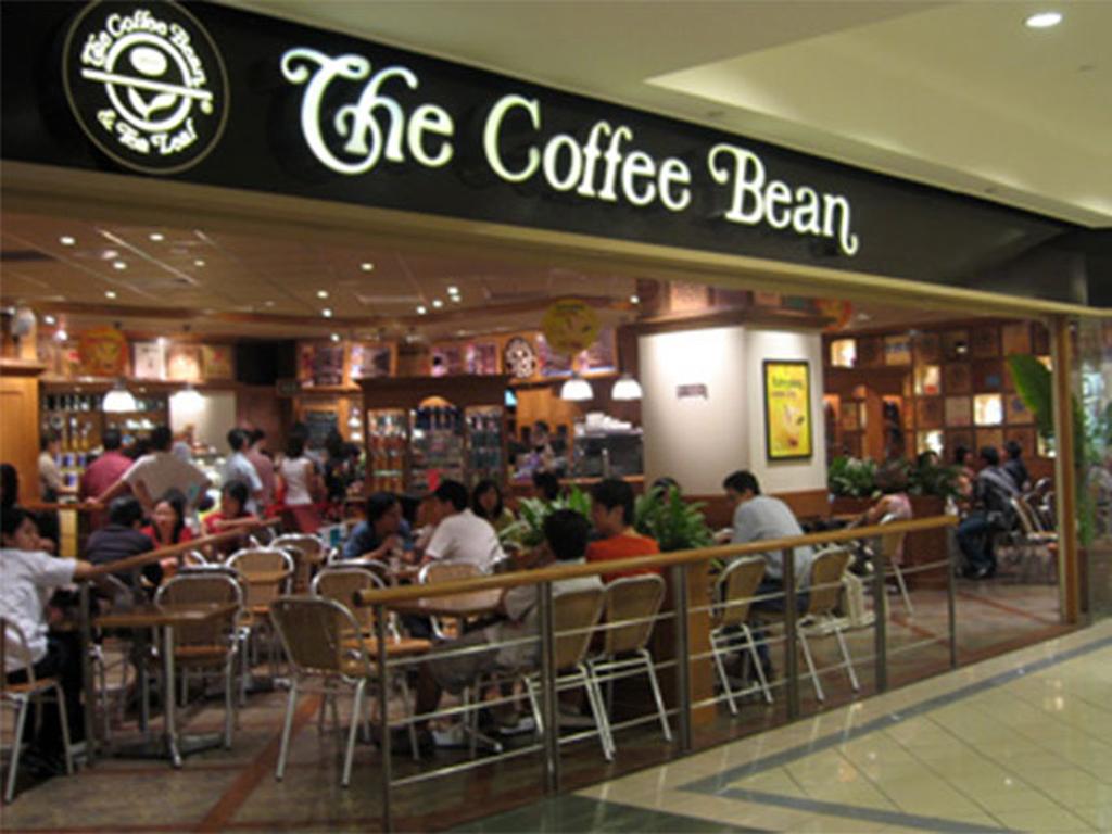 Alsea aprovecha la decisión del operador de la marca Coffee Bean & Tea Leaf de terminar las operaciones en México. Foto: Especial