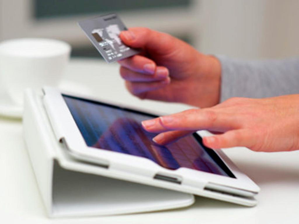 Los pagos en línea permiten que tanto negocios físicos, como virtuales puedan ofrecer sus productos por Internet a los usuarios. Foto: Getty