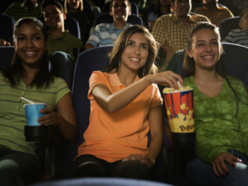 El 66% de las mujeres son las que prefieren asistir al cine. Foto: Especial.