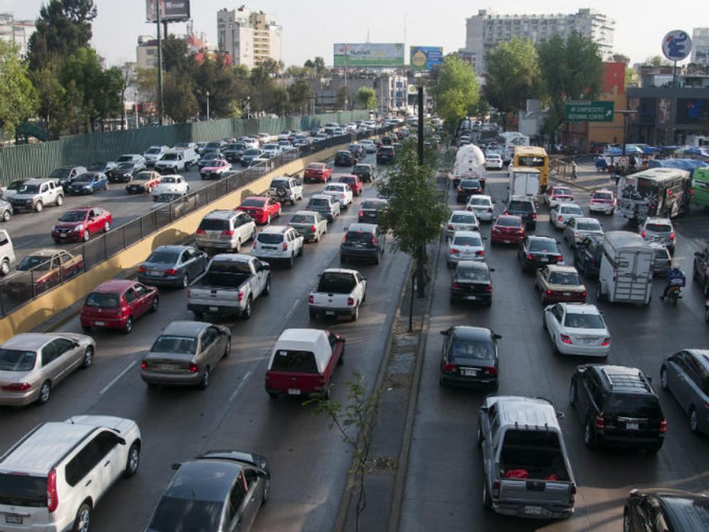Con el Combate a la Ilegalidad se ha logrado la disminución de vehículos usados procedentes de Estados Unidos que entran a México. Foto: Cuartoscuro
