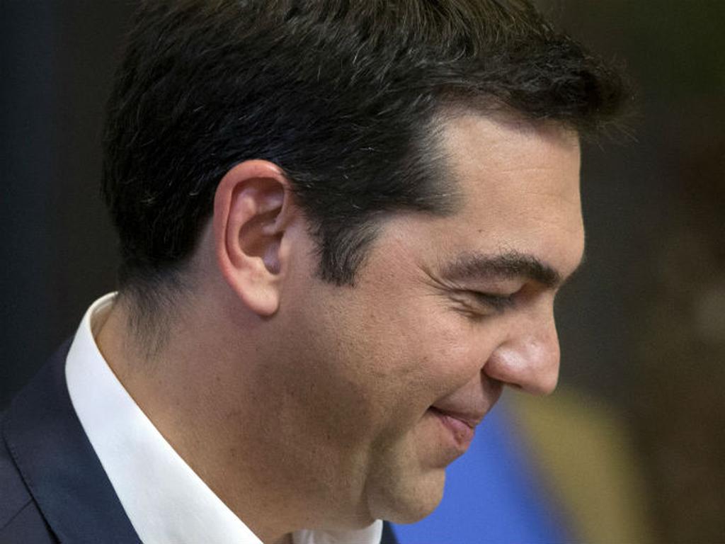 Alexis Tsipras trató de convencer a los otros 18 líderes del bloque de que autoricen un nuevo préstamo. Foto: Reuters