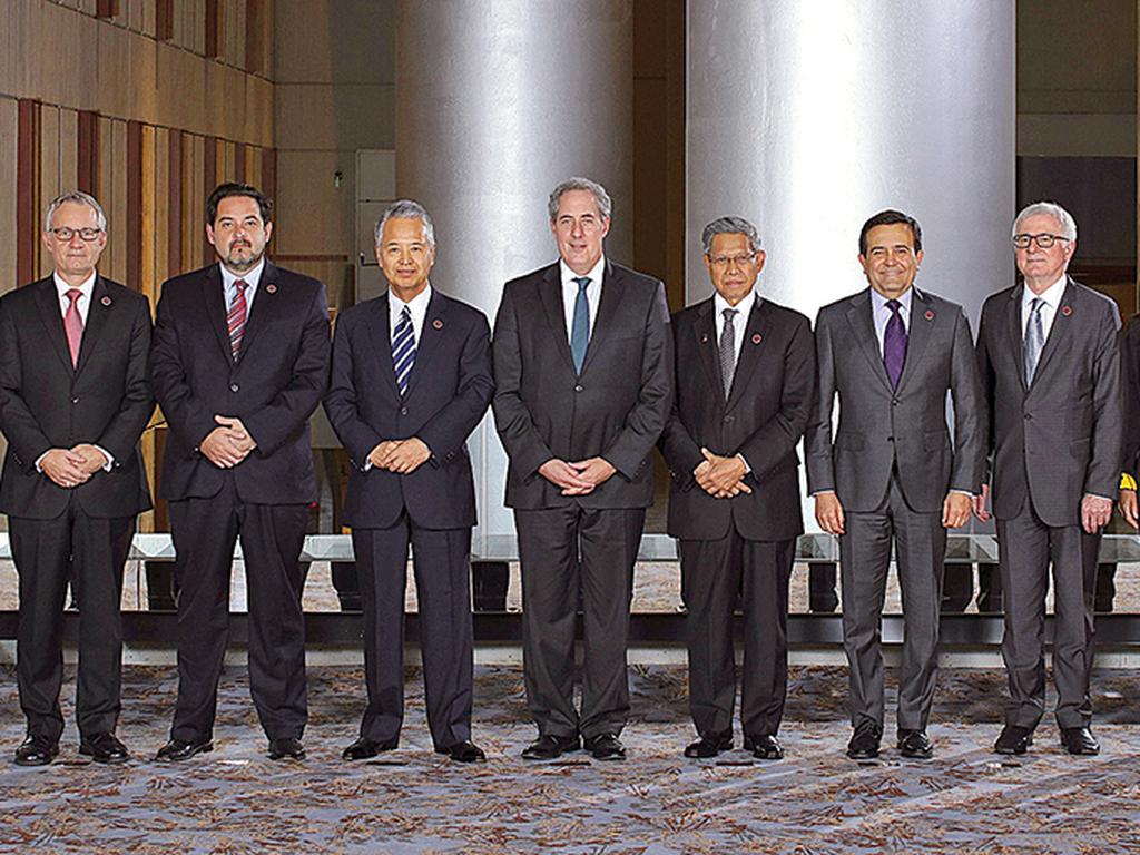 Ministros de Comercio de los países participantes al concluir la reunión, realizada en Atlanta. Foto: Reuters