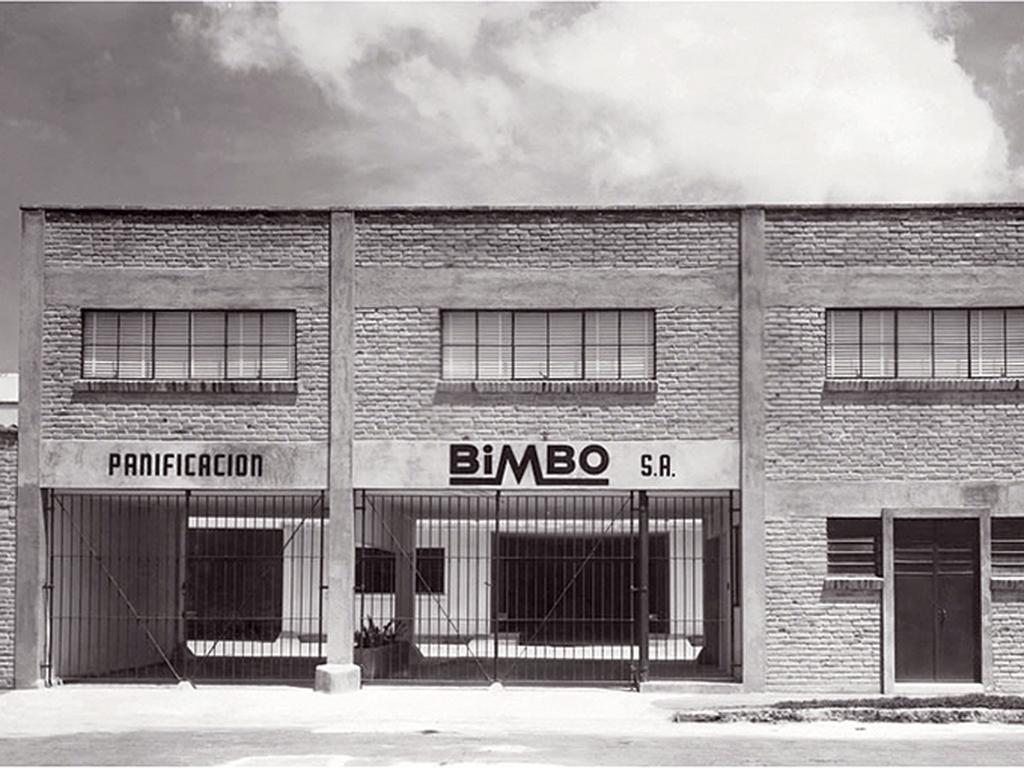 A las 03:00 de la tarde del 2 de diciembre de 1945 salieron del horno los primeros productos de la nueva planta de Bimbo. Foto: Especial