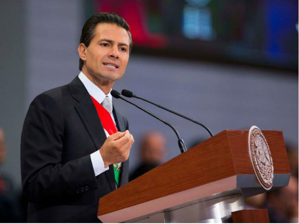 Casi sin cambios desde fines de 2014, 36% de la población está de acuerdo con la manera de gobernar del presidente Enrique Peña Nieto. Foto: Especial