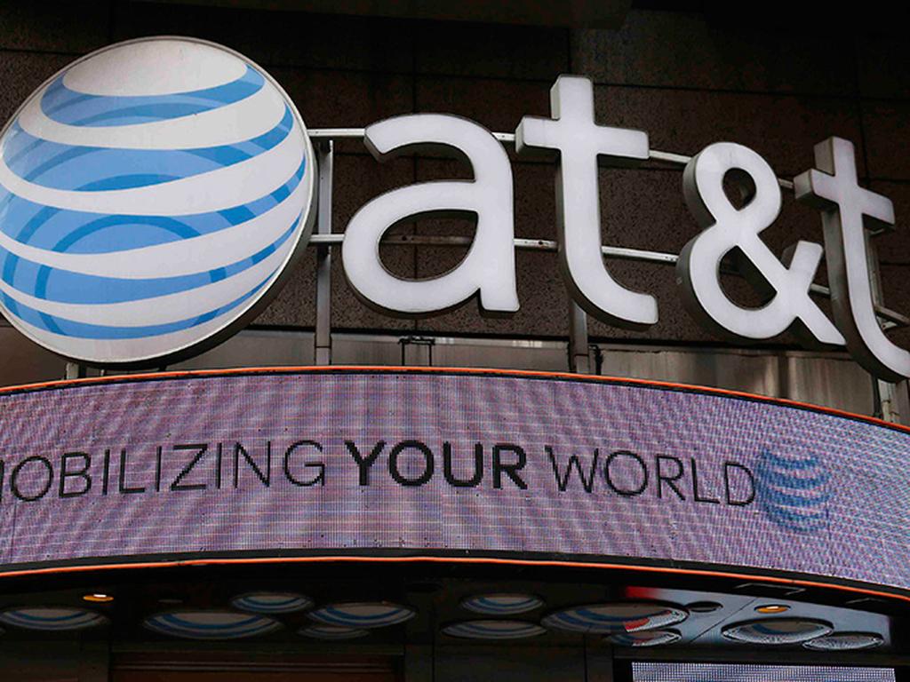 La compañía de publicidad digital YP Holdings LLC, que está respaldada por AT&T, ya no está presentando ofertas. Foto: Reuters
