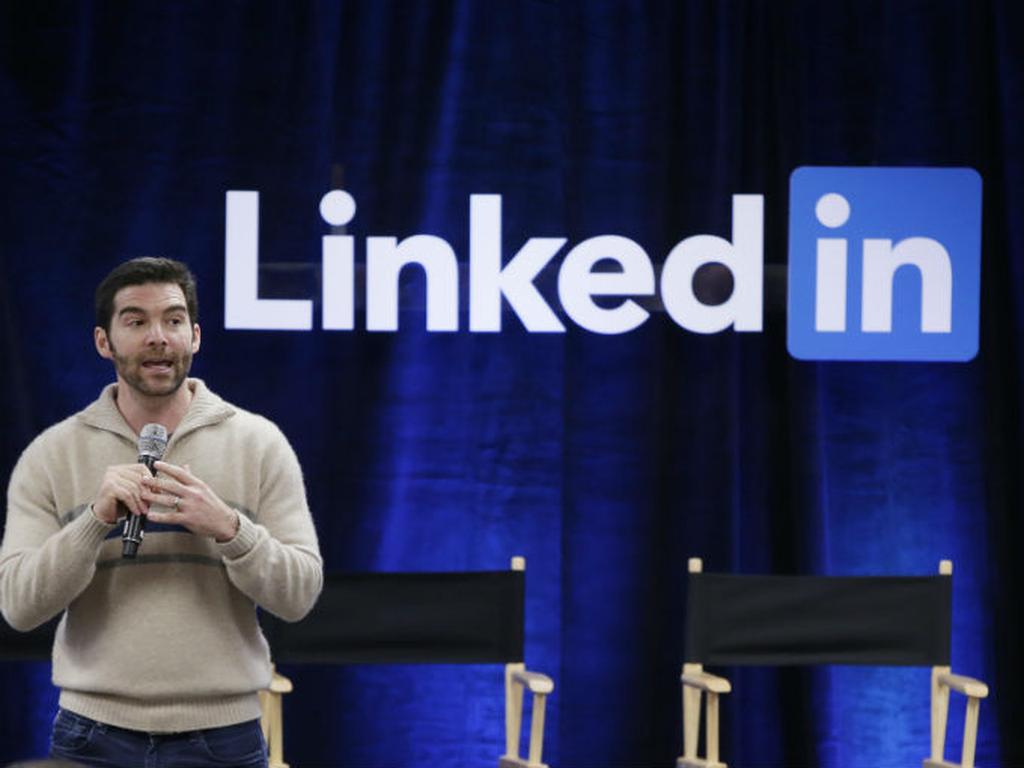 LinkedIn ha sido el mayor derroche debido a que el servicio de la red, con más de 433 millones de miembros, complementará el proyecto de servicios en la nube de Microsoft. Foto: AP