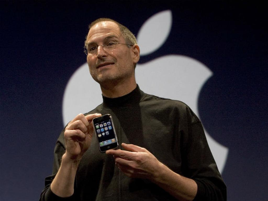  Fue el 9 de enero de 2007 cuando Steve Jobs, CEO de Apple, presentó el primer iPhone tras comentar que “de vez en cuando, llega un producto revolucionario que cambia al mundo”. Foto: Getty.