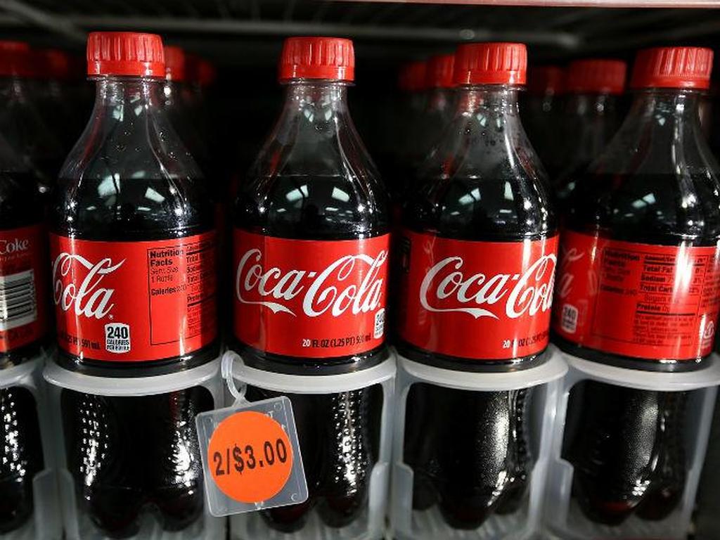 La empresa Arca Continental llegó a un acuerdo con The Coca-Cola Company para ser el embotellador exclusivo de una franquicia en el suroeste de Estados Unidos. Foto: Getty.
