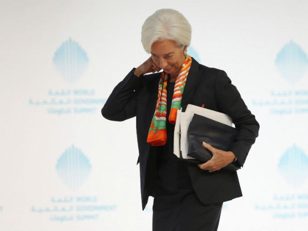  Lagarde defendió al bloque regional y dijo que Irlanda, Portugal y Chipre se habían recuperado de las crisis.. Foto: Reuters