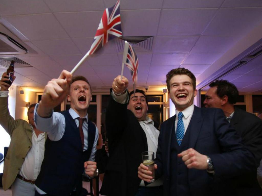 Algunos británicos se emocionaron con los resultados. Foto: Archivo