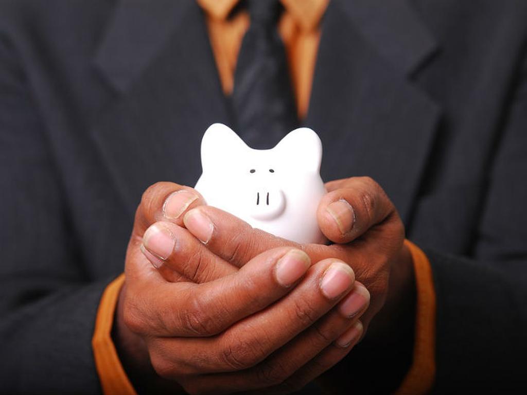 Para tener una pensión del 60% de su último sueldo, una persona debería ahorrar voluntariamente 23% de salario. Foto: Pixabay