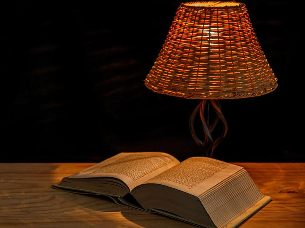 ¿Qué libros hay que leer antes de morir? Sin duda, cientos. Y listas de los imperdibles hay otros centenares más. Hoy te proponemos unos de liderazgo. Foto: Pixabay