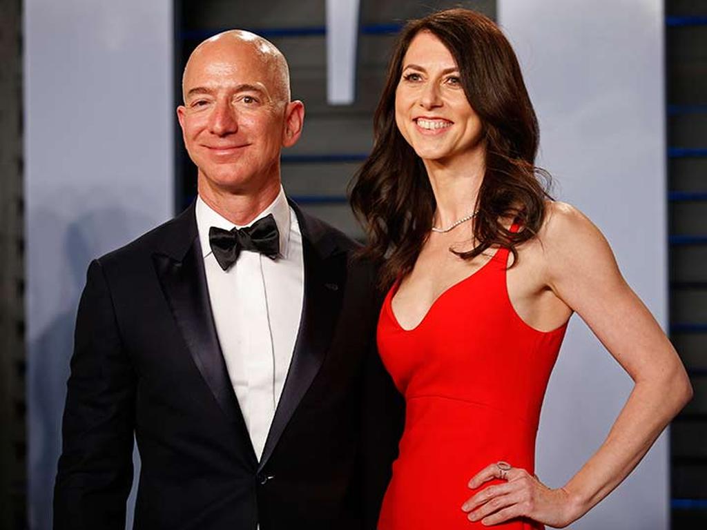 Jeff Bezos, el más rico del mundo, impone récord en lista de Forbes