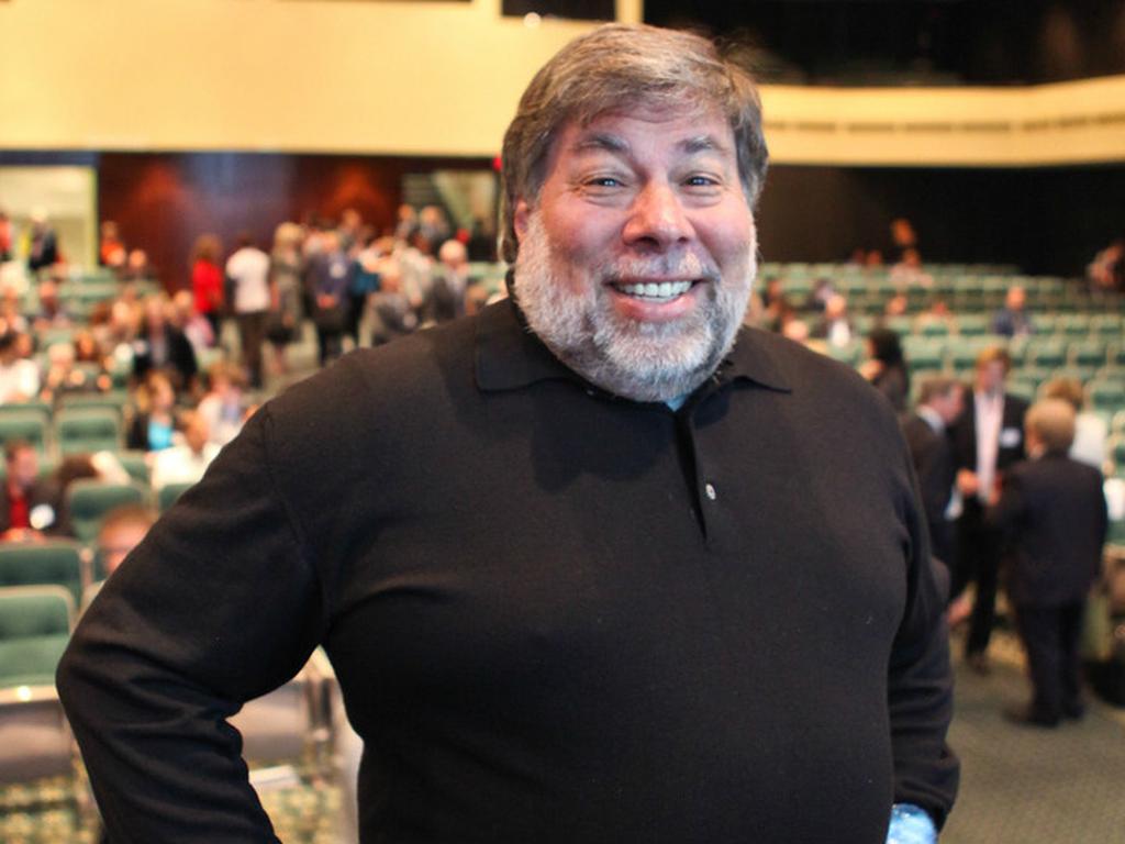 Wozniak dijo que Facebook genera una gran cantidad de dinero en publicidad basada en los datos personales. Foto: Foter.