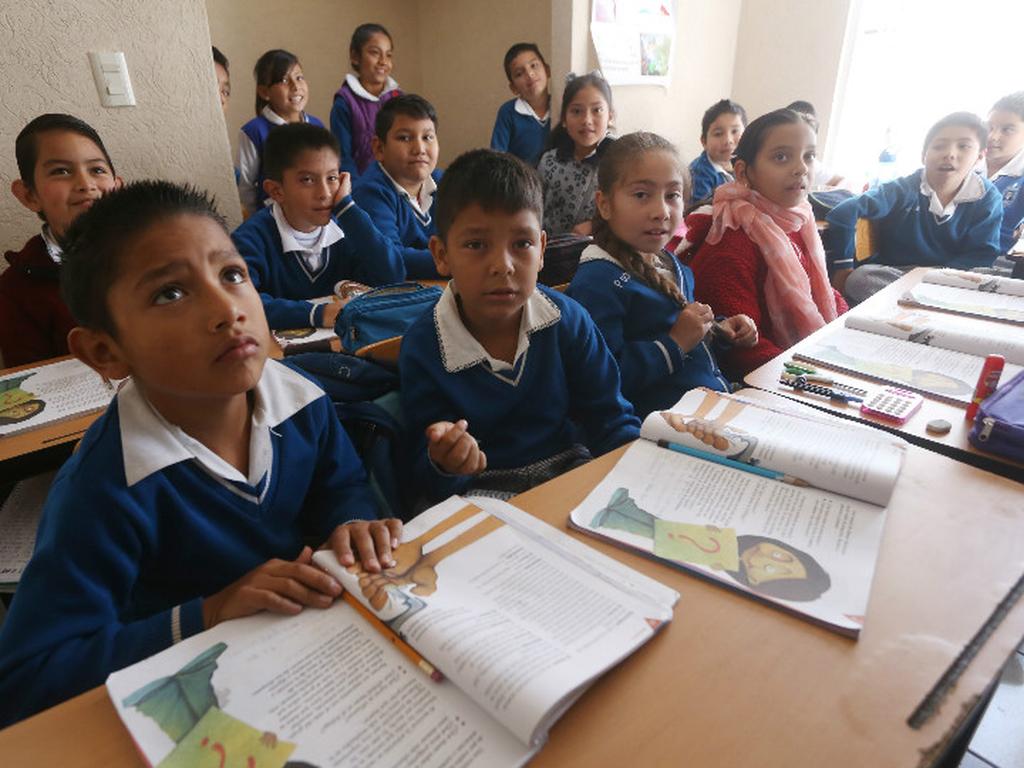 El 20 por ciento de las escuelas de educación básica con autonomía curricular, eligió cursos de educación financiera. Foto: Cuartoscuro.
