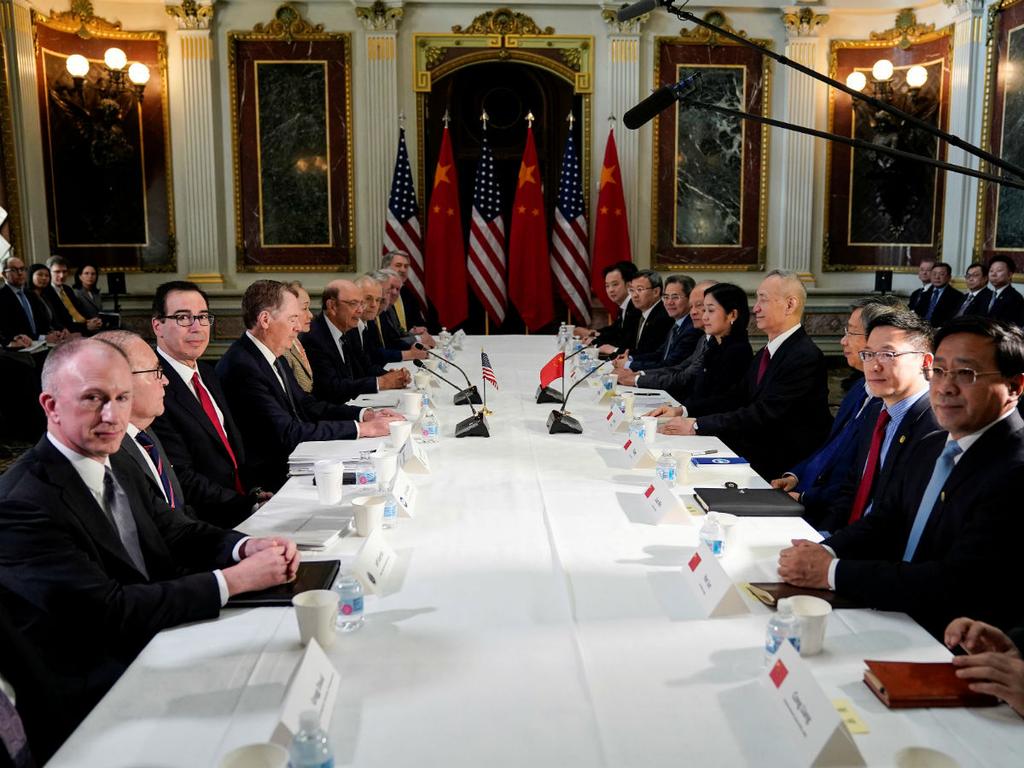Este viernes negociadores de Estados Unidos y China, se reúnen para concluir su semana de conversaciones, ambas posturas intentando reducir las diferencias sobre el rol en el comercio mundial. Foto: Reuters