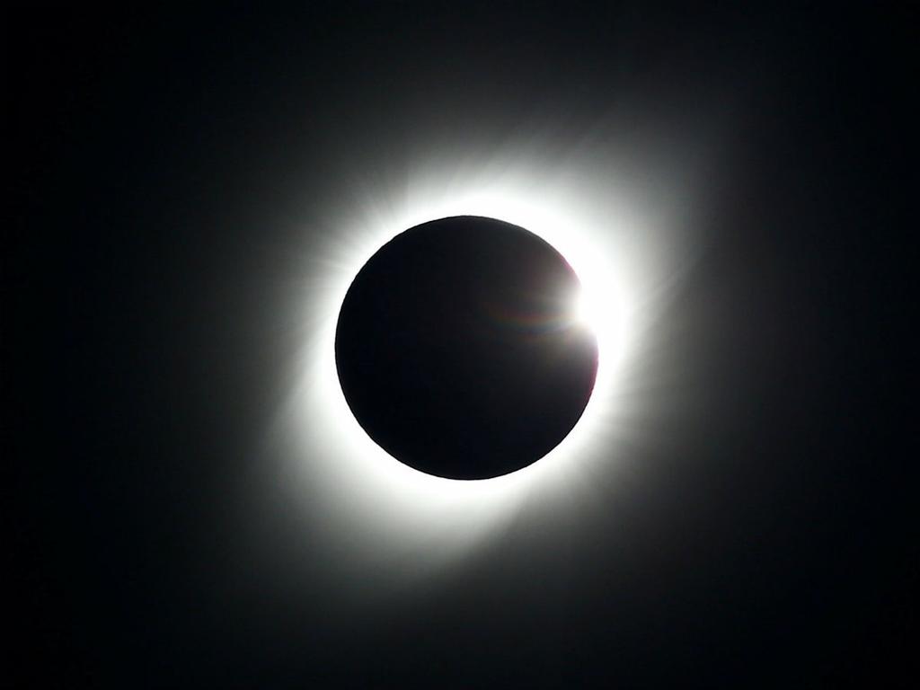 El eclipse solar del 2 julio nos regaló imágenes grandiosas que quedarán en nuestra memoria por muchos años. Foto: Reuters