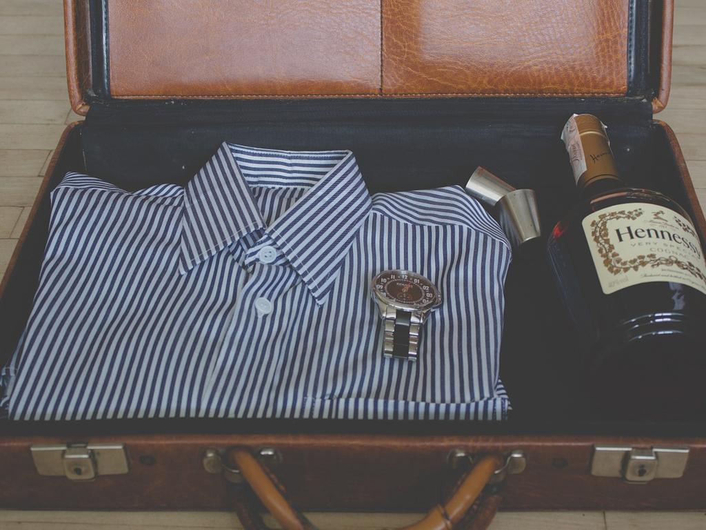 Es posible llevar alcohol, tanto en el equipaje de mano, como en el documentado, pero hay ciertas restricciones que debemos conocer, como la cantidad y el tipo. No todo tipo de alcohol se puede transportar. Foto: Pixabay