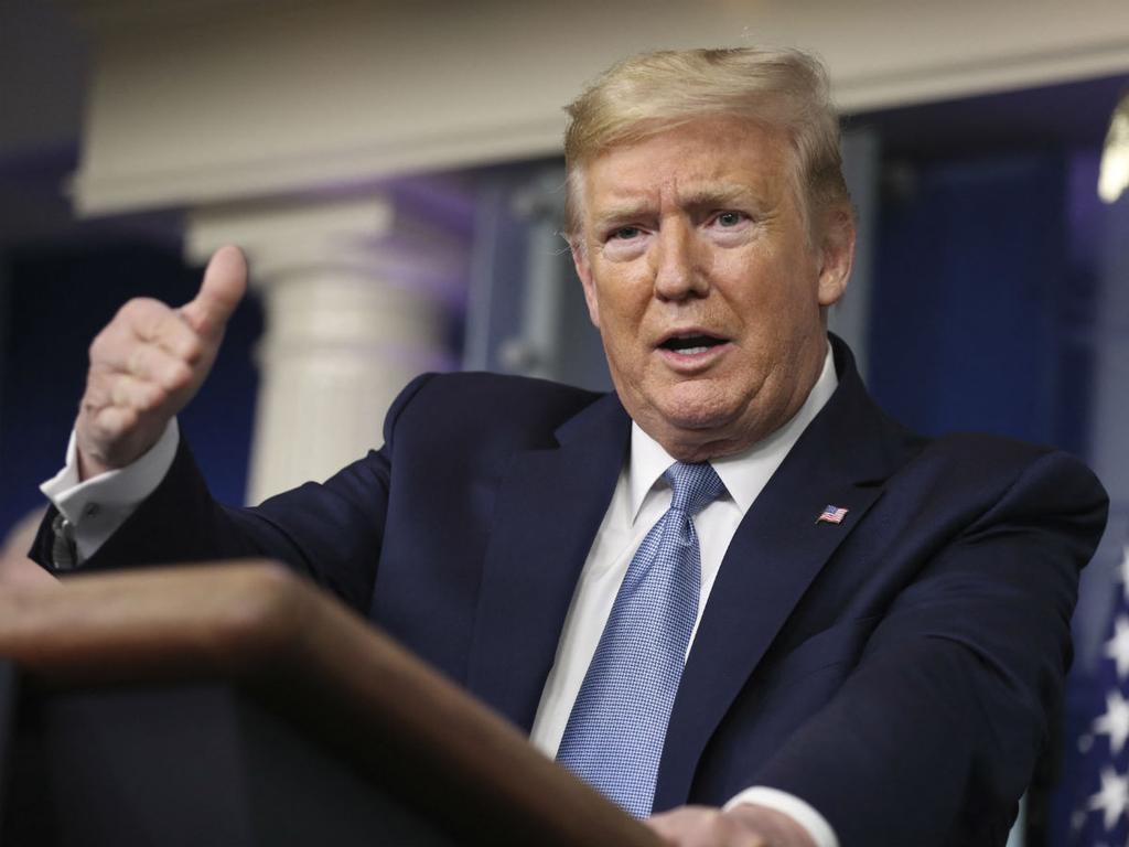 El presidente Donald Trump dijo que Estados Unidos podría encaminarse a una recesión a medida que la economía se ha visto golpeada por el coronavirus. Foto: Reuters 
