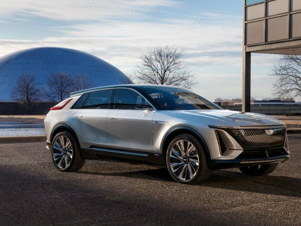 General Motors (GM) informó que invertirá más de 27 mil millones de dólares en el desarrollo de vehículos eléctricos y autónomos, más de la mitad del equipo de desarrollo de productos y del gasto de capital de la empresa. Foto: Reuters