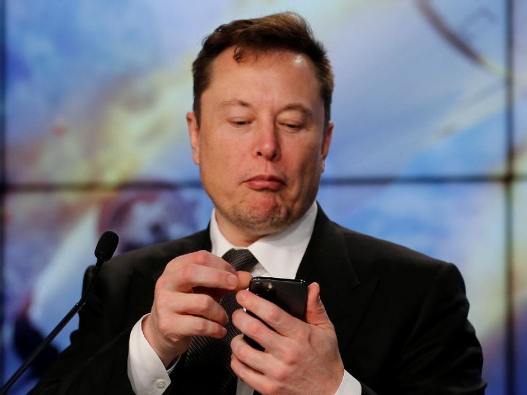 Los tuits del CEO de Tesla sobre ciertas compañías y criptomonedas han hecho subir sus precios en las últimas semanas. Foto: Reuters