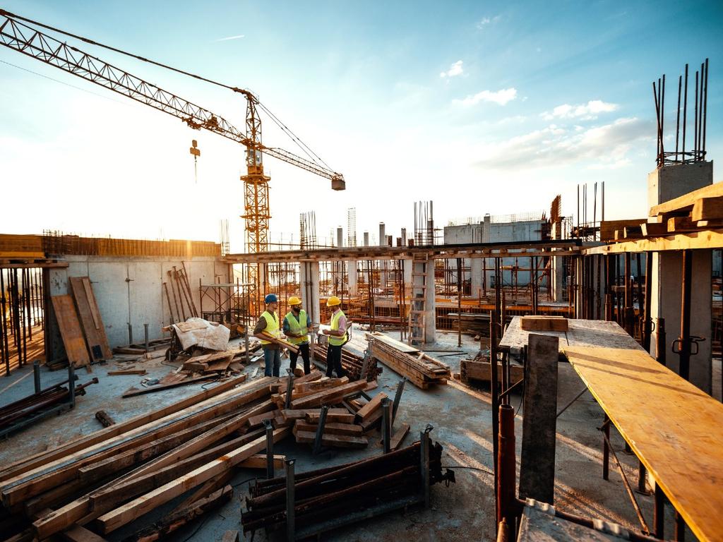 La inversión fija bruta representa los gastos que realizan las empresas en construcción y en maquinaria y equipo de origen nacional e importado. Foto: iStock 
