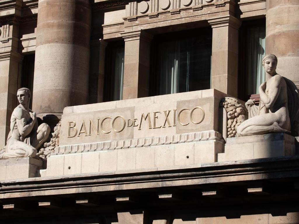 El Banco de México (Banxico) continuará con la pausa en la política de recortes de la tasa de interés iniciada en 2019 ante el incremento de la inflación, coincidieron especialistas. Foto: Cuartoscuro 