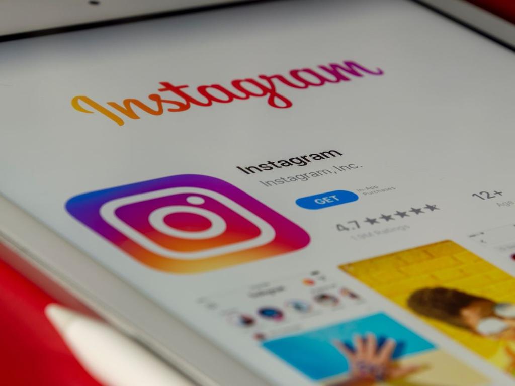 Instagram negó ser una plataforma tóxica para las adolescentes y contribuir a la creación de problemas de imagen corporal. Foto: Unsplash 