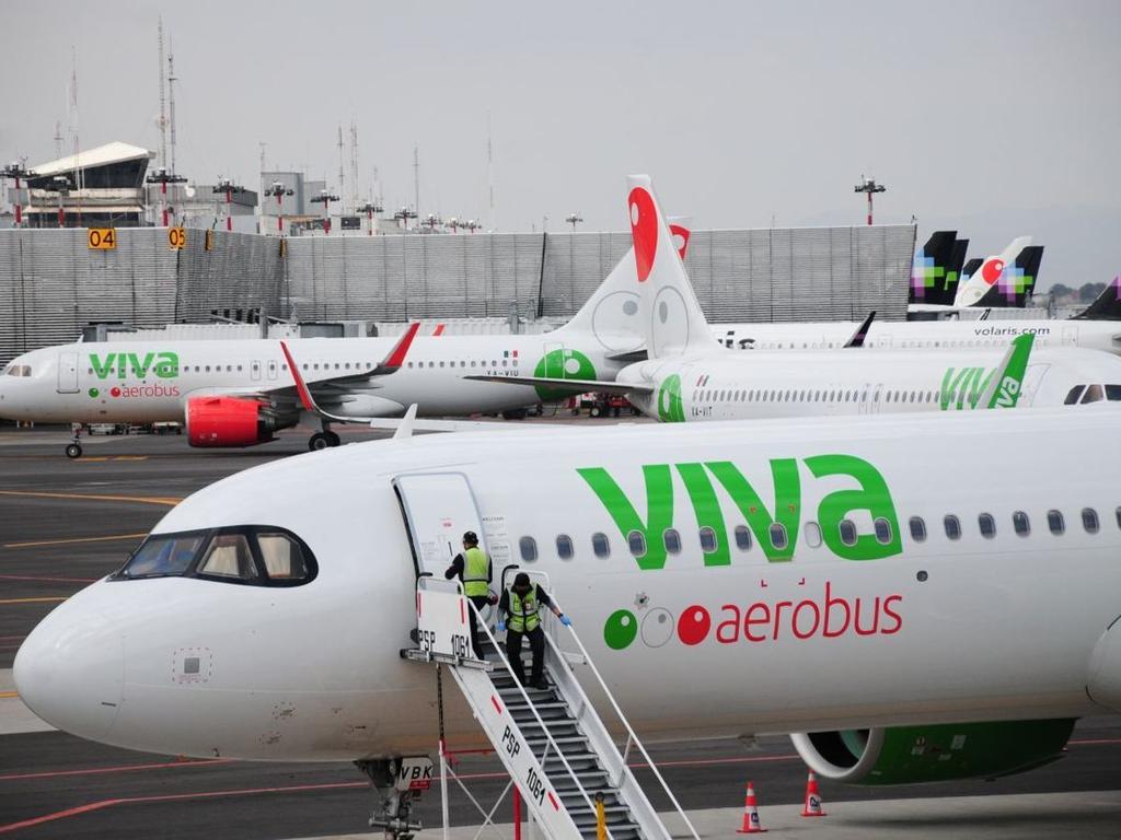 En 2021, las dos principales compañías de bajo costo, Volaris y VivaAerobus, transportaron conjuntamente 39.6 millones de pasajeros. Foto: Cuartoscuro.