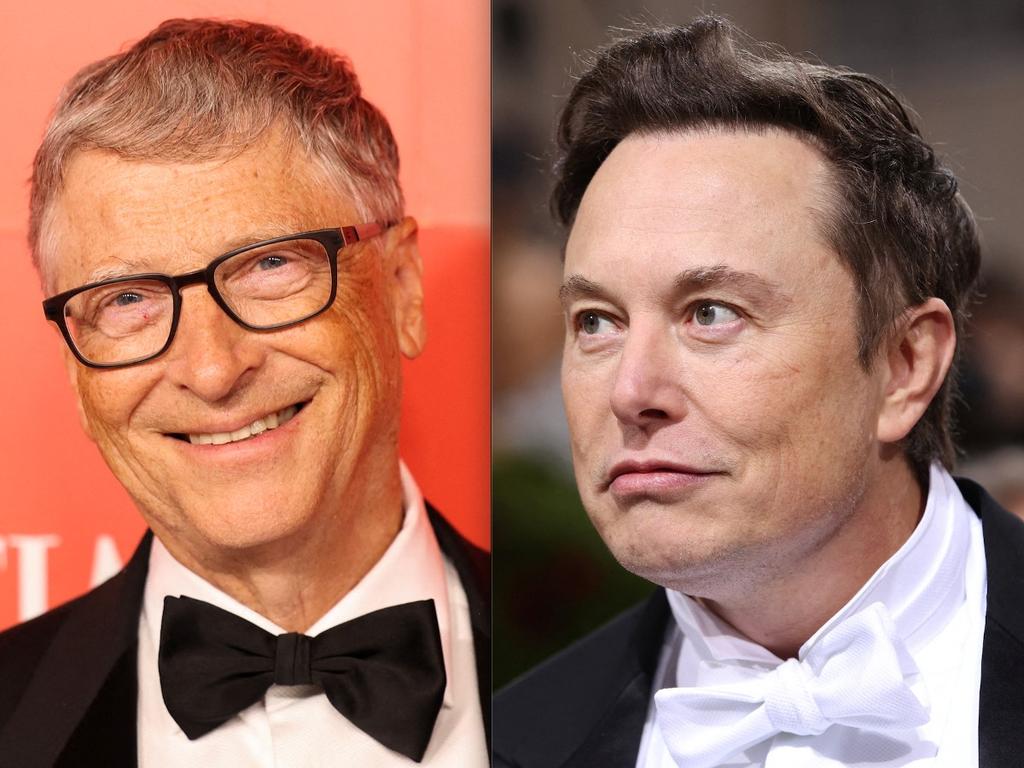 Bill Gates y Elon Musk visten un smoking de gala. 