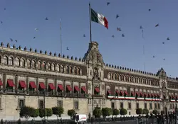 Las reformas podría ayudar a México a elevar su calificación BBB de deuda soberana. Foto: Getty