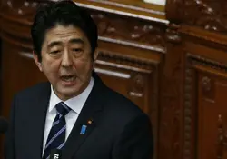 Abe también mantuvo la presión sobre el Banco de Japón para expandir el estímulo monetario. Foto: Reuters