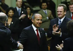 El ex presidente mexicano, Felipe Calderón Hinojosa, fue el único líder nacional elegido por los CEO del país. Foto: Getty