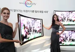 Samsung venderá su televisor curvo en mercados extranjeros a partir de julio. Foto AP