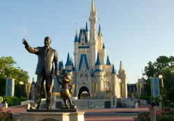 Disney se embarcó en una aventura para llevar los parques temáticos de diversiones a otro nivel. Foto: Especial