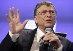 El creador de la primera PC y uno de los inversionistas más ricos del mundo han enseñado a Gates cómo desarrollarse en los negocios y la filantropía. Foto: Reuters