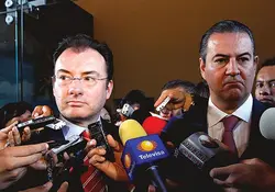 Luis Videgaray y Gerardo Gutiérrez Gandiani mostraron el buen entendimiento que hay entre el gobierno y la iniciativa privada. Foto: Notimex