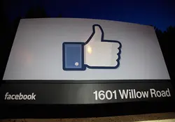 La medida de Facebook tiene lugar después de años de campañas de usuarios, que abrieron páginas en Facebook para pedir el cambio.  Foto:Getty