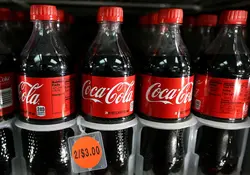 Coca Cola dijo que en lo que va del año ya retiró el ingrediente de dos variedades de su refresco Powerade. La compañía espera retirarlo para fin de año de las gaseosas Fanta y Fresca. Foto: Getty