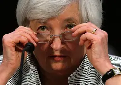 El escenario que Yellen quiere evitar es un aumento de tasas que golpee a los mercados financieros y a la economía y la obligue a retroceder. Foto: Reuters