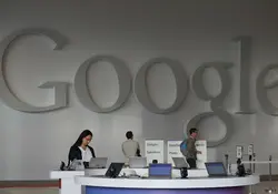 Google ha dicho que cree que el fallo sólo debería aplicarse a sus sitios europeos, como Google.de en Alemania o Google.fr en Francia. Foto: Getty
