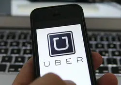 El servicio UberX funciona con vehículos como el Nissan Tiida, VW Vento y Chevrolet Aveo. Foto: Reuters
